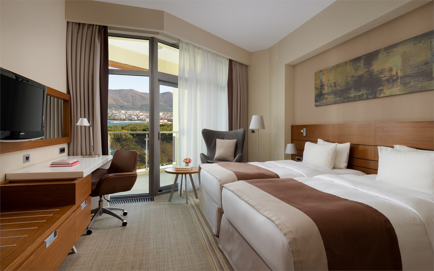 Делюкс Твин с видом на море в Metropol Гранд Отель Геленджик