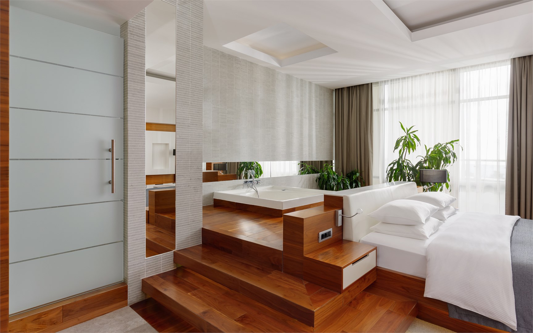 Президентский Люкс в Metropol Гранд Отель Геленджик