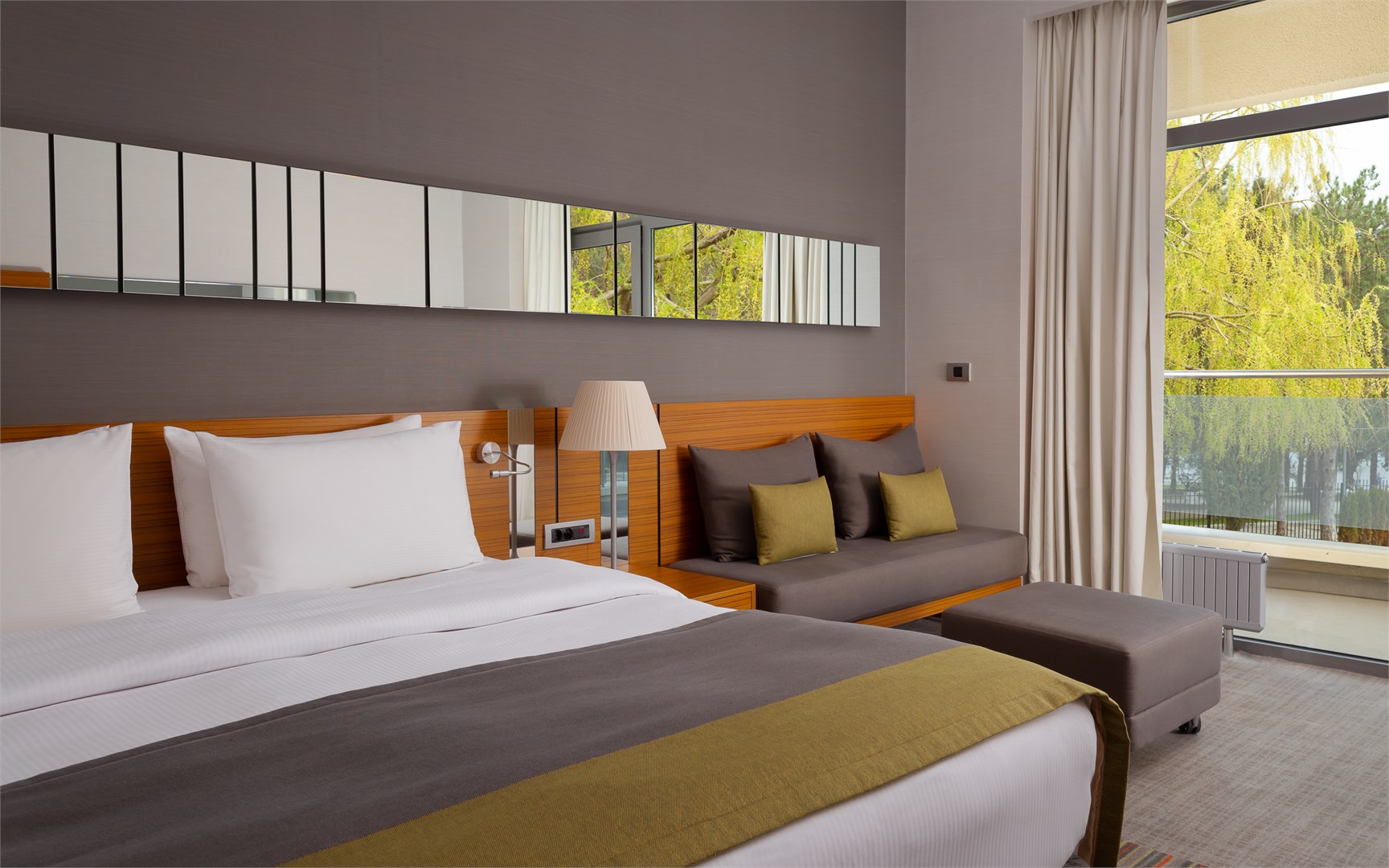 Супериор в бунгало в Metropol Гранд Отель Геленджик