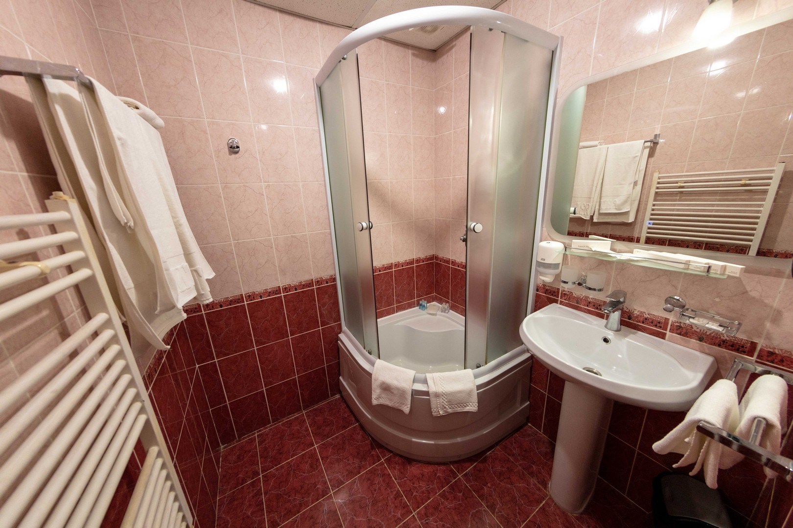 Люкс двухкомнатный двухместный в Витязь