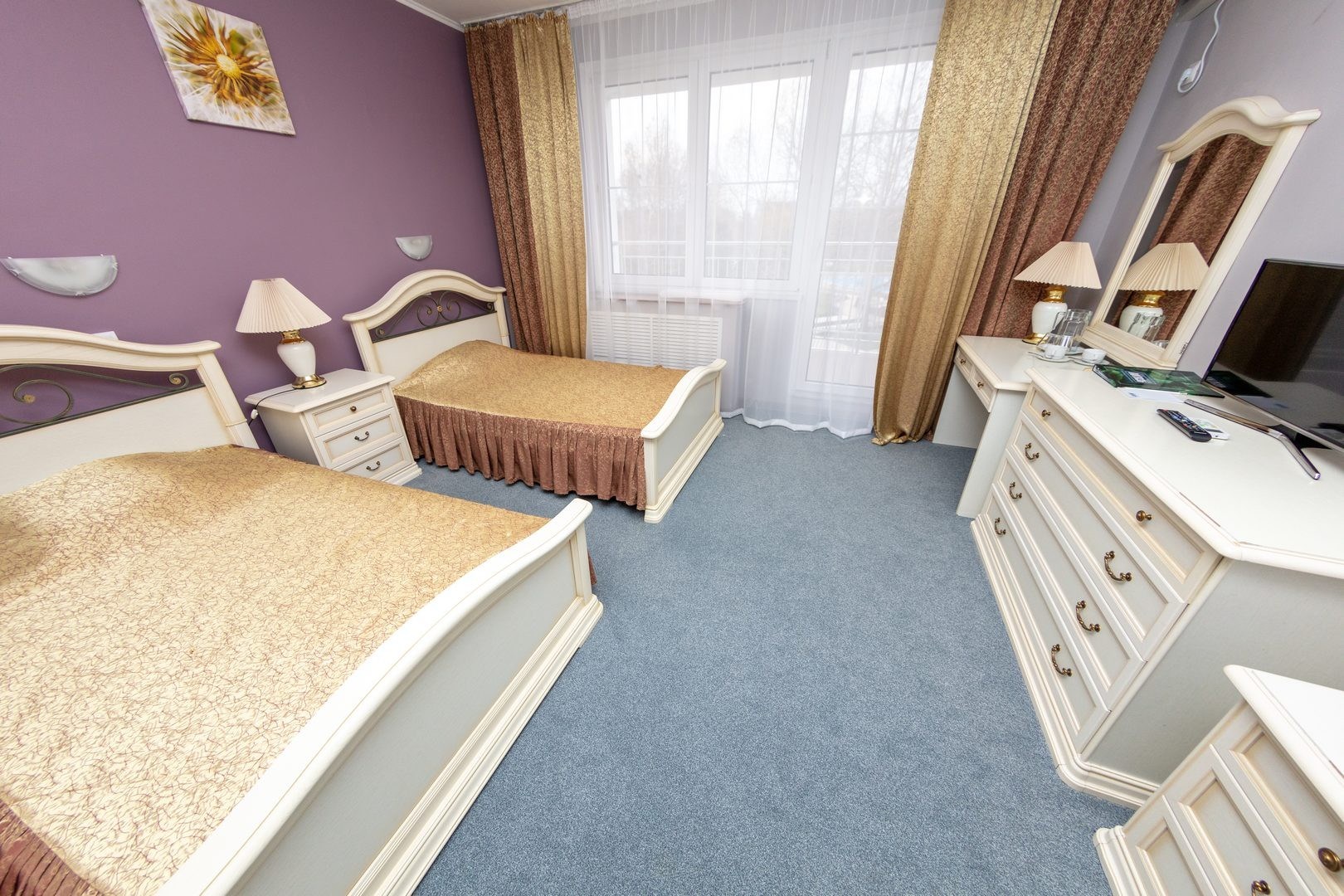 Первая категория однокомнатный двухместный в Витязь