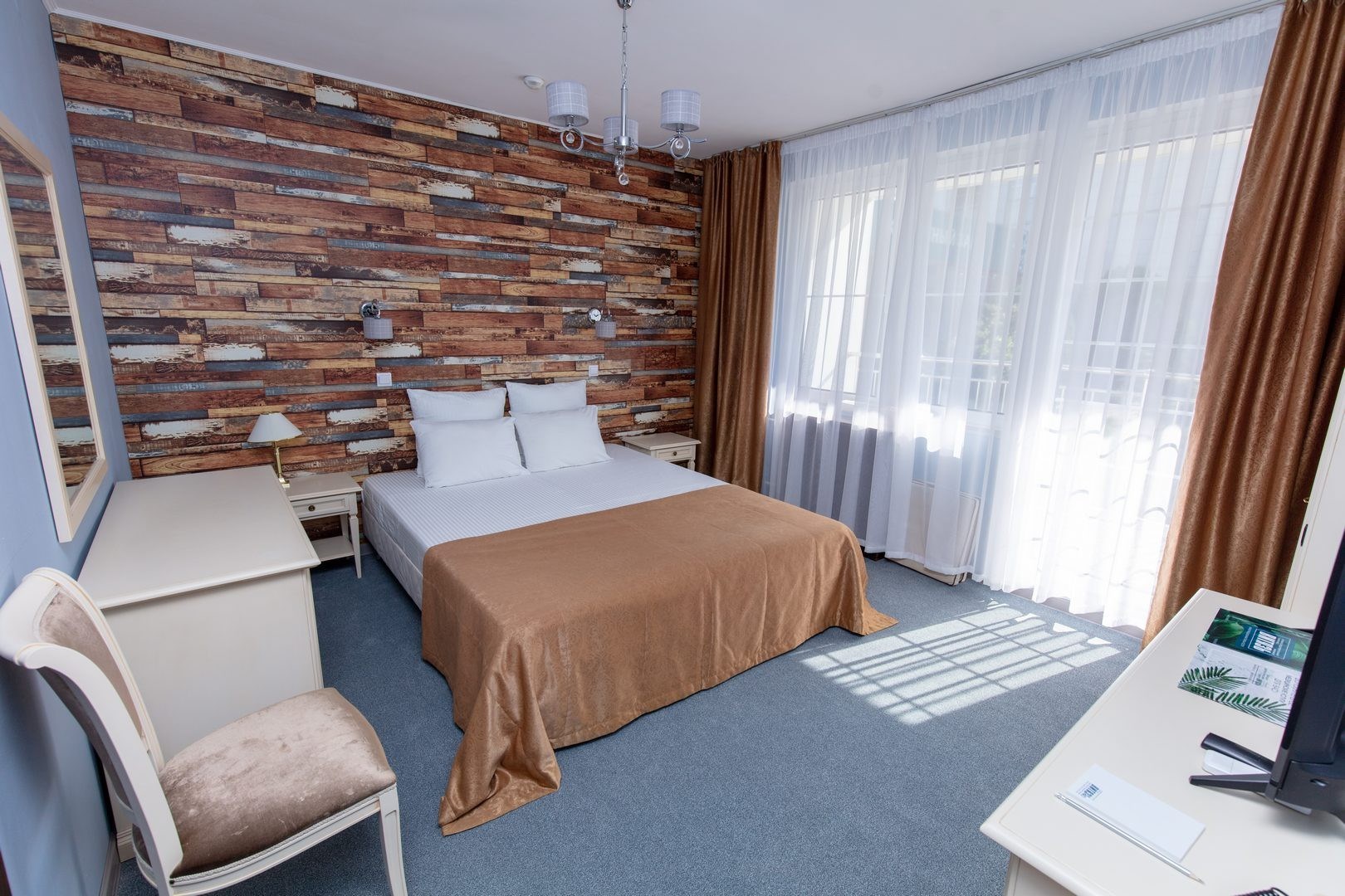 Первая категория однокомнатный двухместный в Витязь