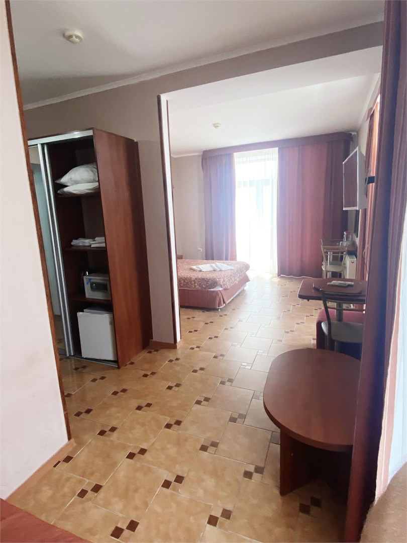 Студио .3 в Пляж