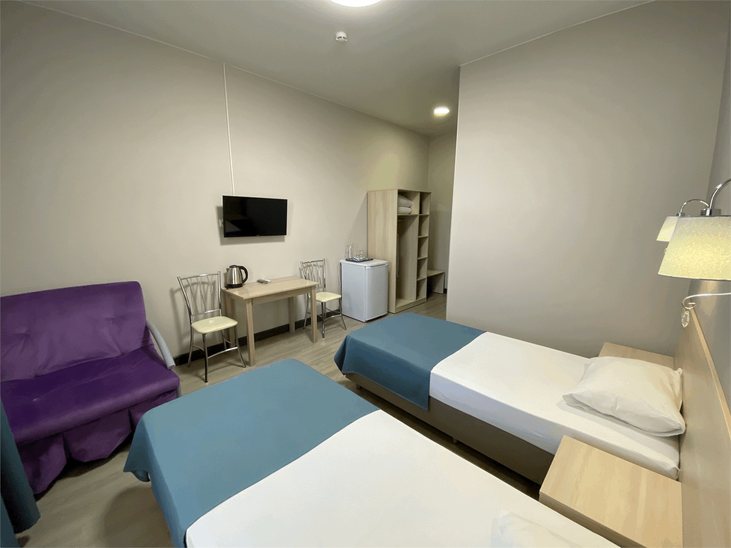 Стандарт с 2 раздельными  без завтрака в Черноморская Звезда