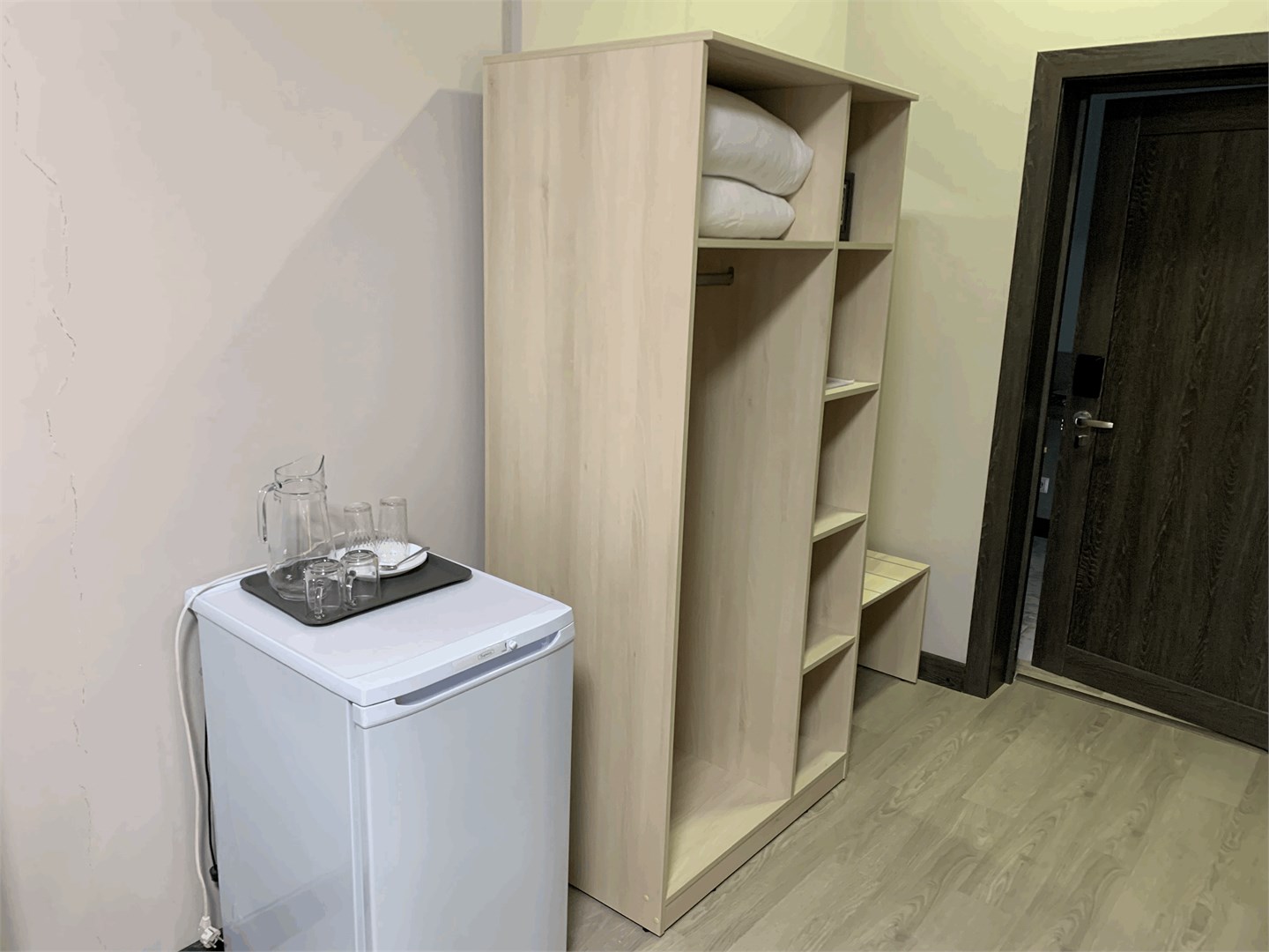 Стандарт с 2 раз-ми кр-vb без балкона ,без завтрака и без бассейна в Черноморская Звезда