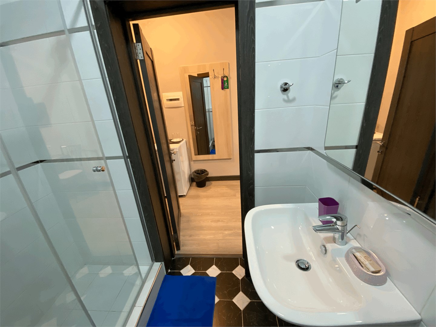 Стандарт с 2 раз-ми кр-vb без балкона ,без завтрака и без бассейна в Черноморская Звезда