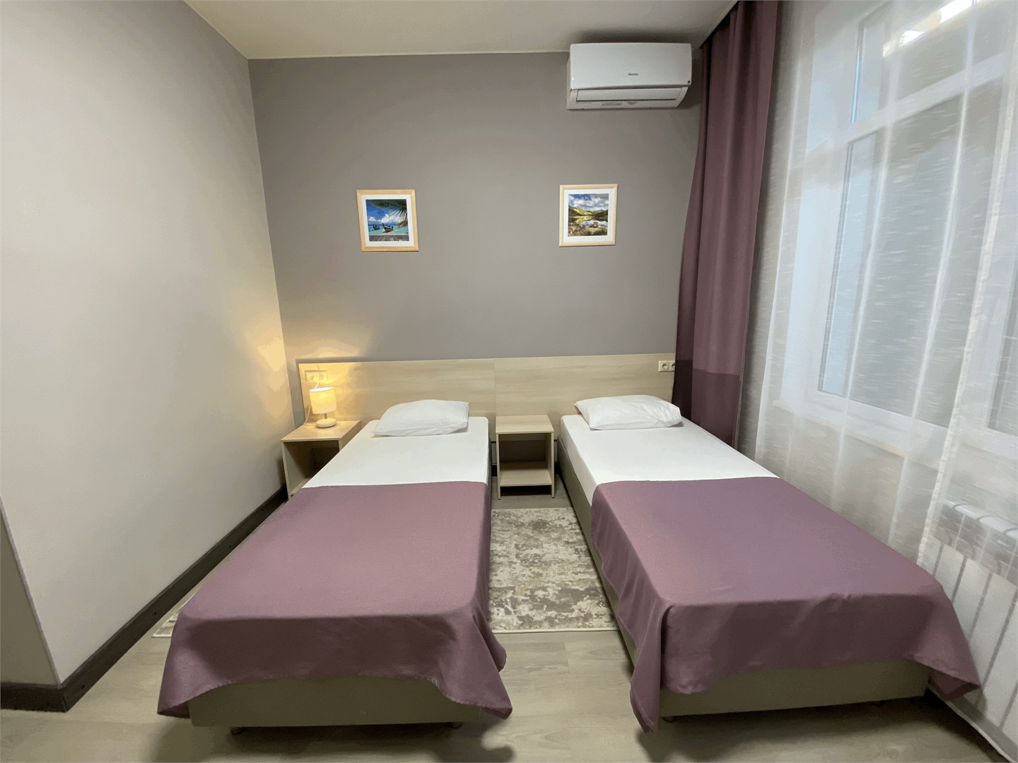 Стандарт с 2 раз-ми кр-vb без балкона ,без завтрака и без бассейна в Черноморская Звезда