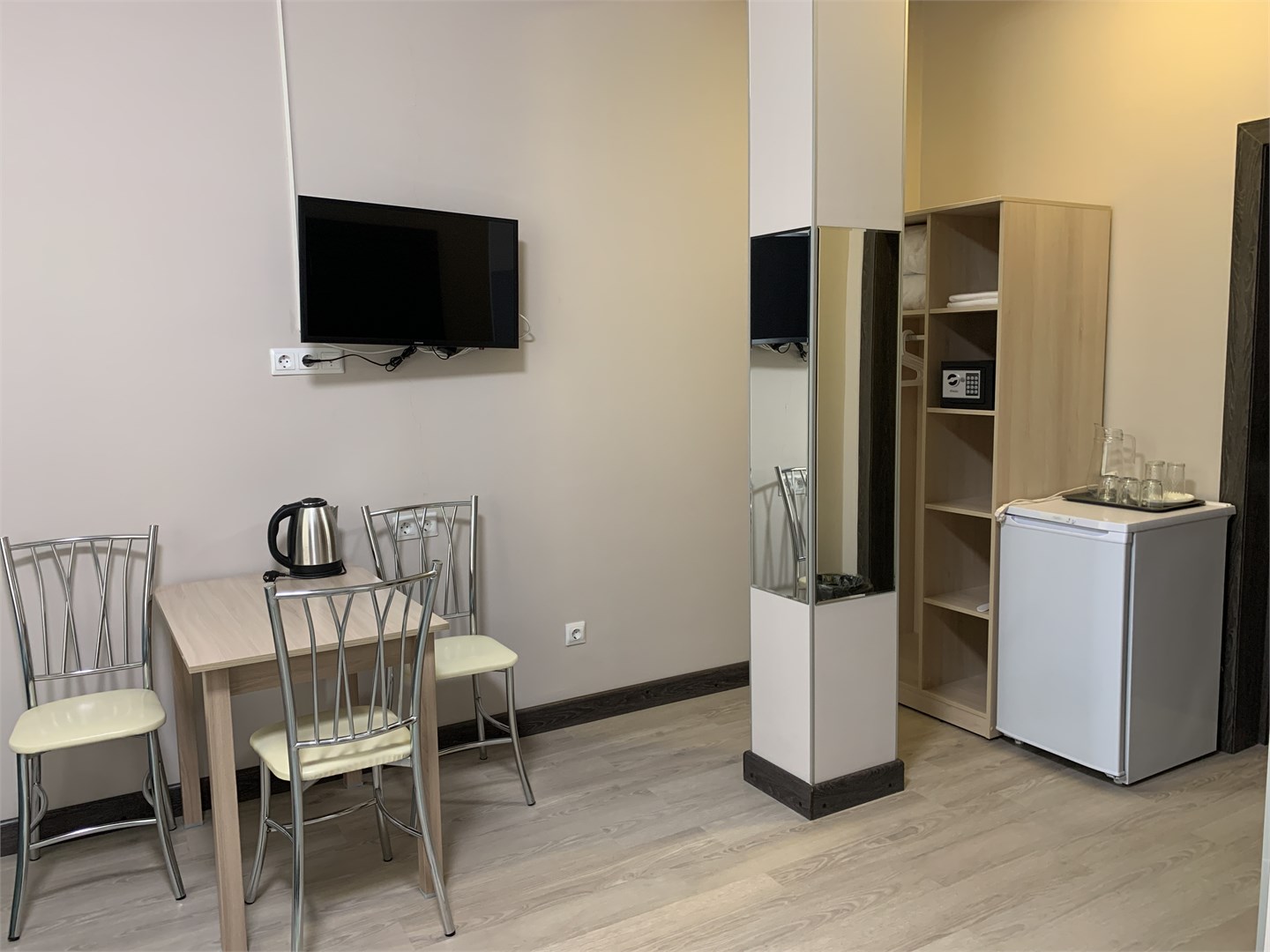 Семейный без балкона без завтрака и без бассейна в Черноморская Звезда