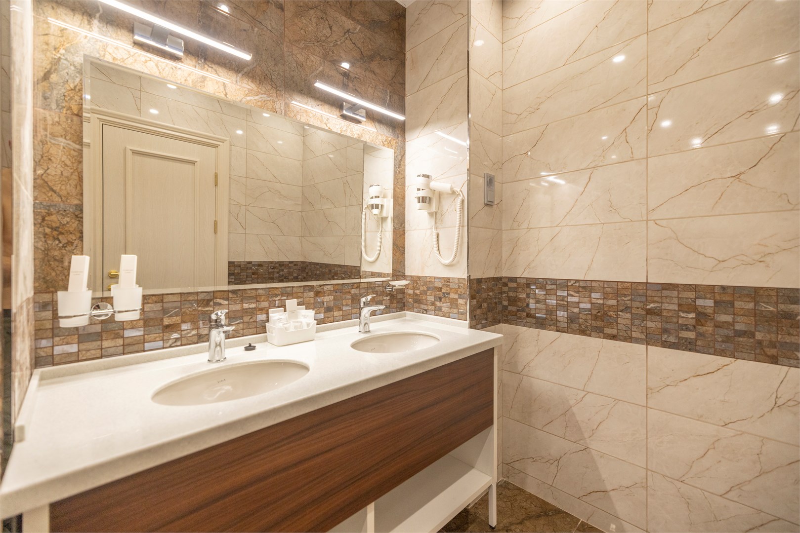 Люкс "Семейный" в Ерино