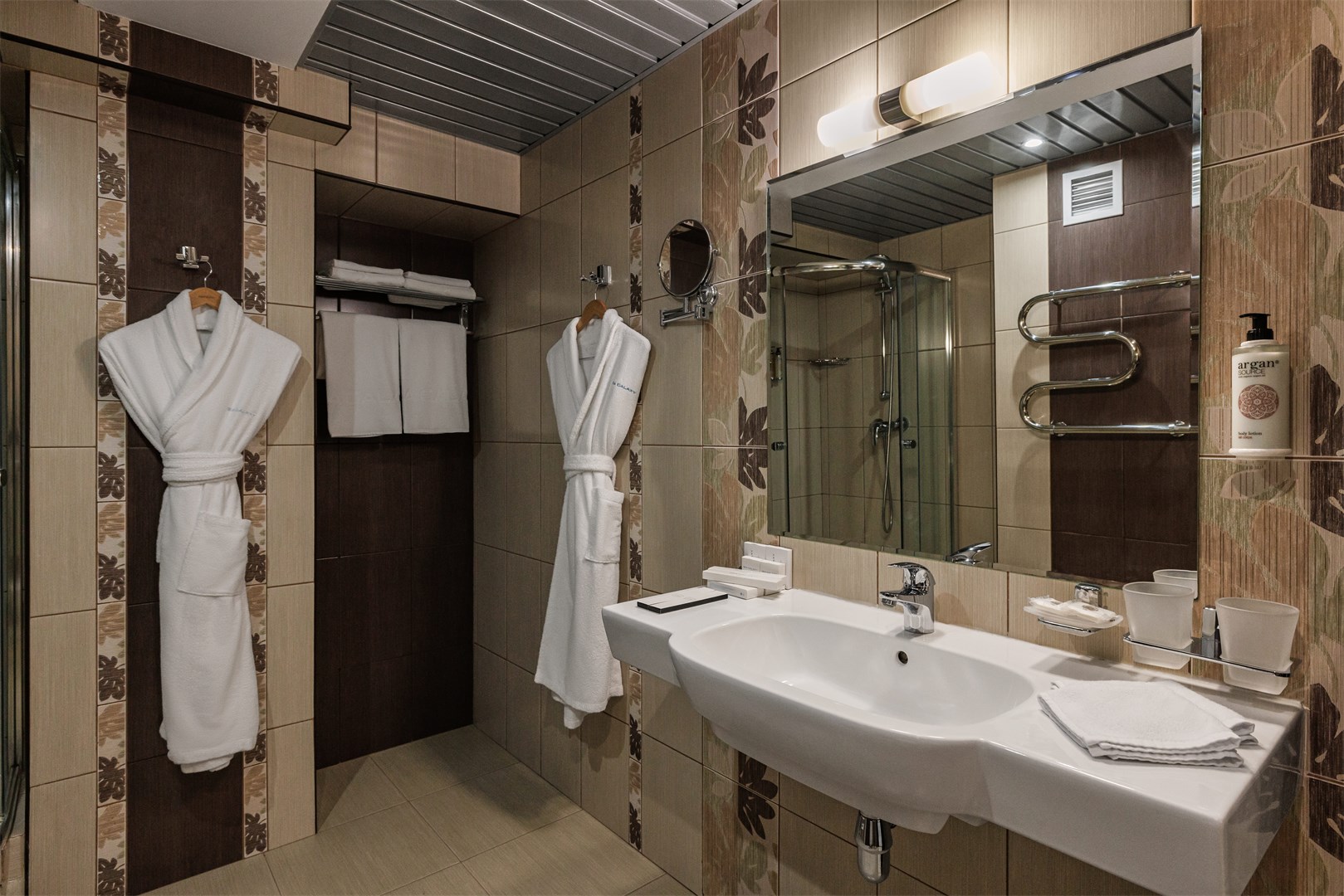 Джуниор Сюит в Sea galaxy hotel congress&SPA