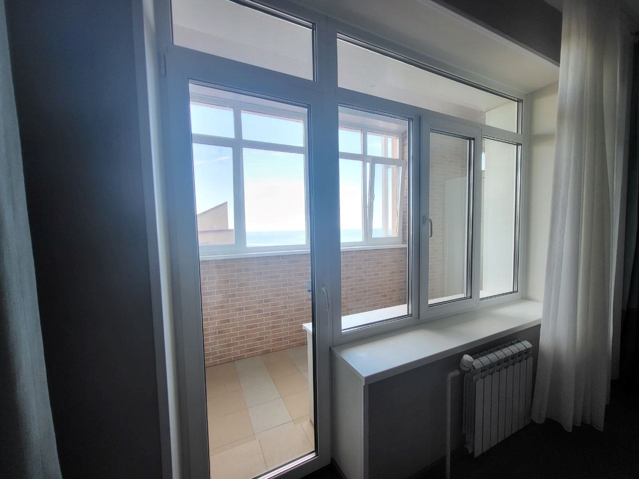 First category/Первая категория (стандарт) двухместный однокомнатный с Лоджией на 2 этаже, 1 Корпус в Теплое море