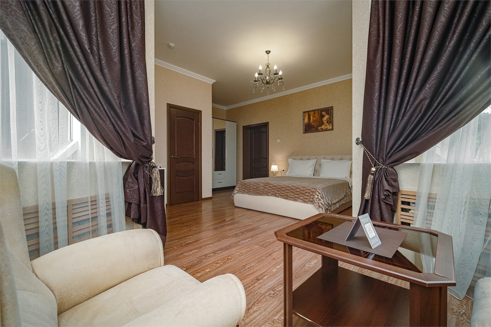 Делюкс в Kristi