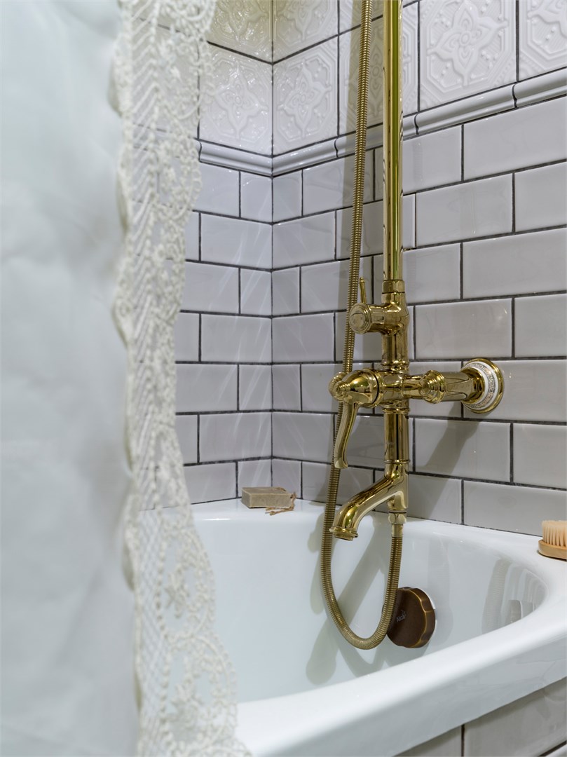 Суперлюкс с кроватью размера "king-size" в Пестово подворье