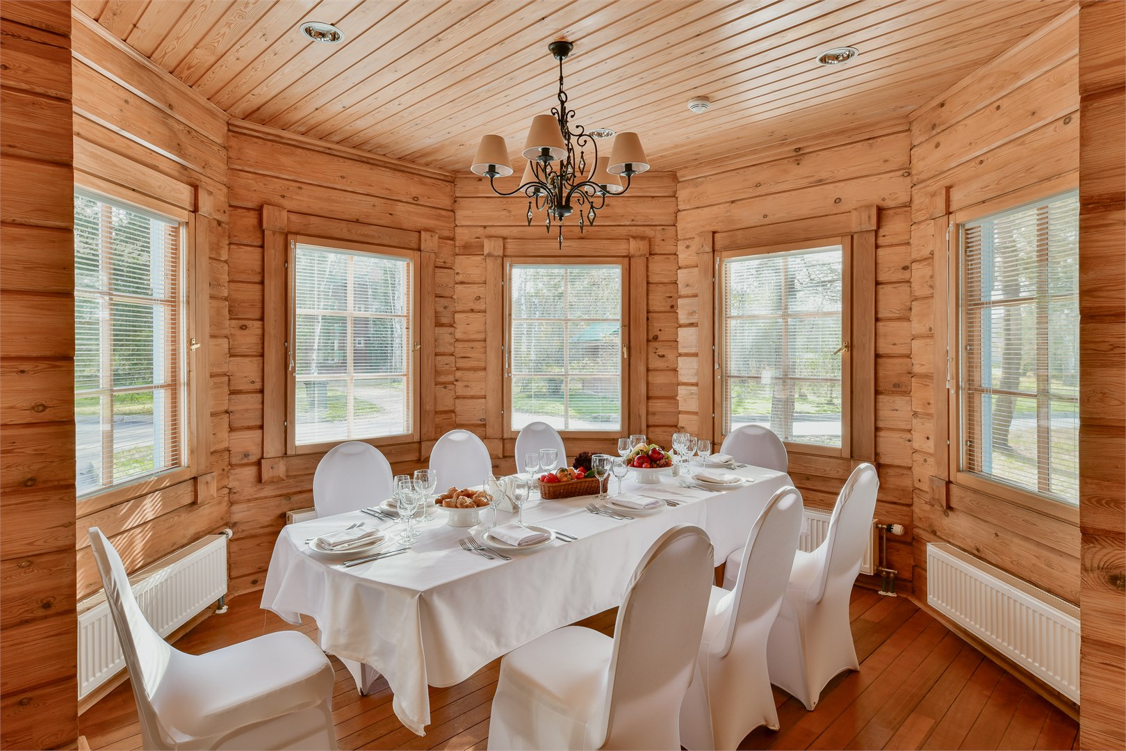 Коттедж для 8 гостей, двухэтажный в Moscow country club