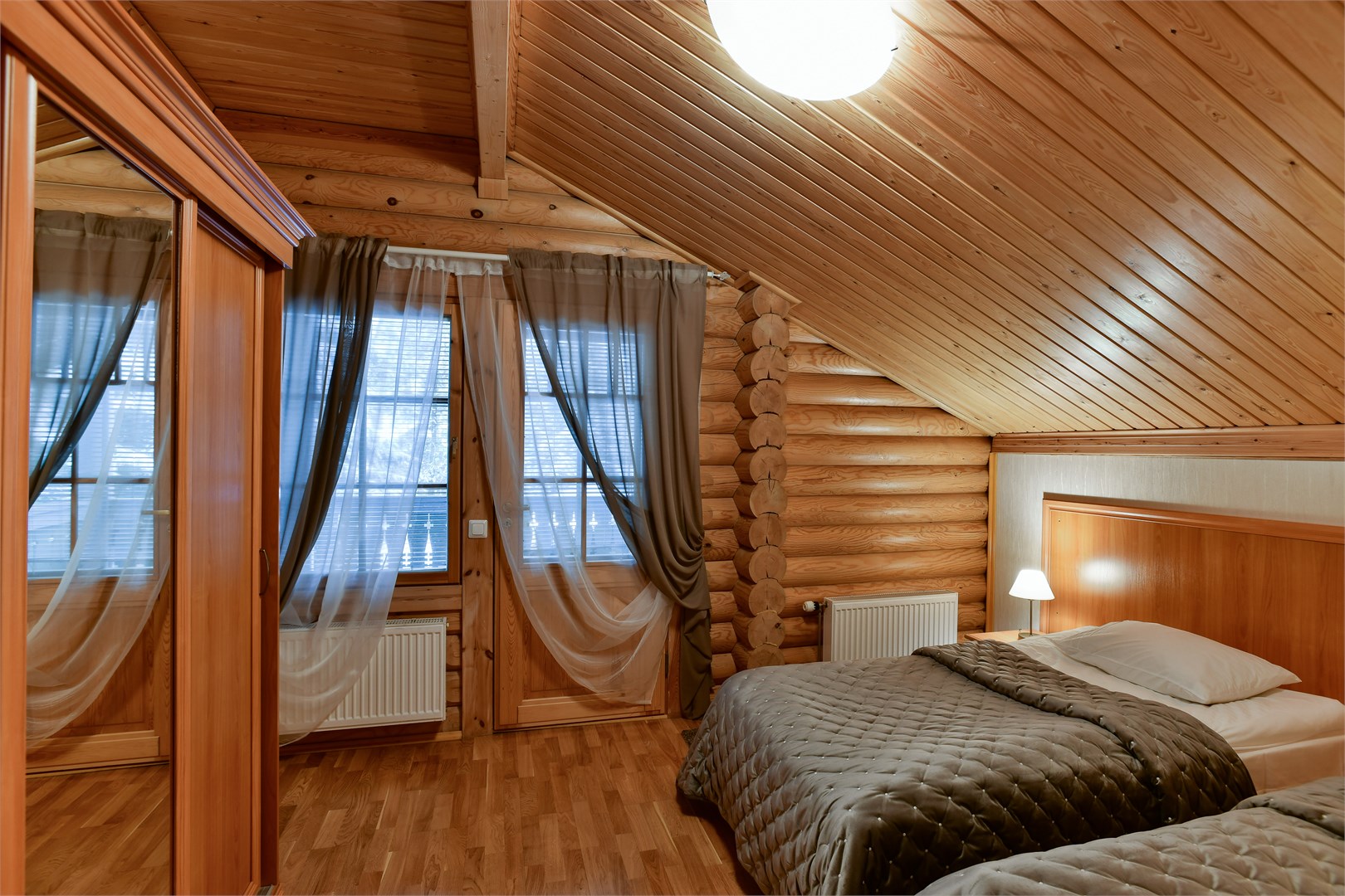 Коттедж для 8 гостей, двухэтажный в Moscow country club