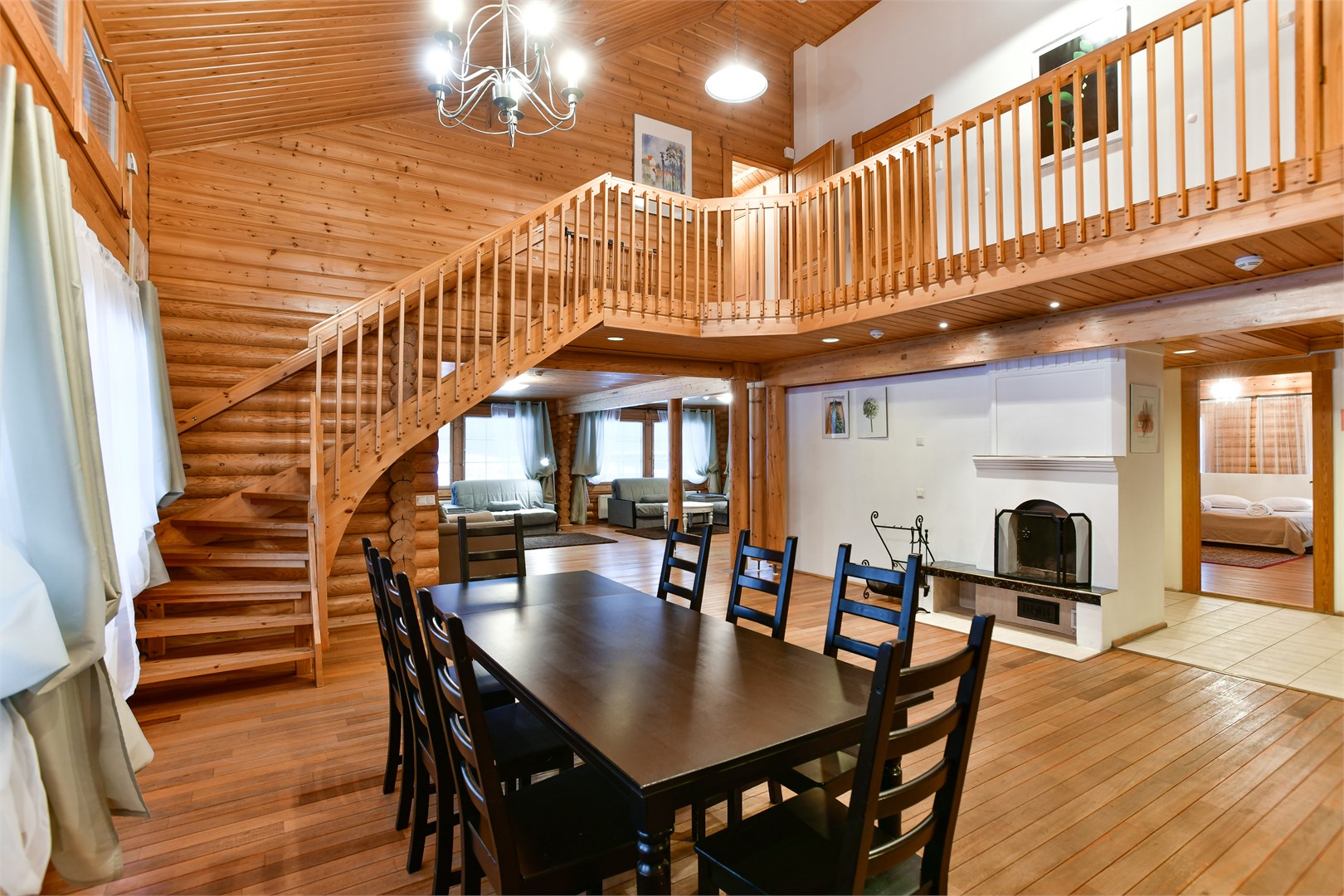 Коттедж для 8 гостей, двухэтажный со вторым светом в Moscow country club