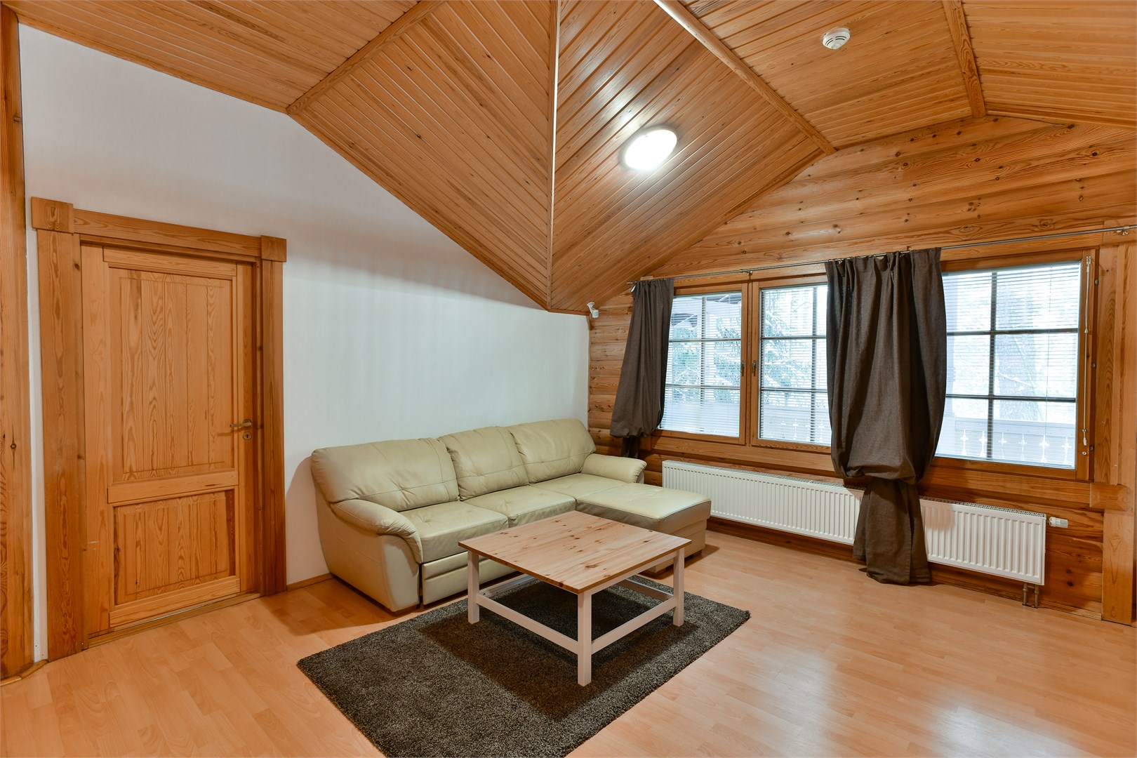 Коттедж для 10 гостей, двухэтажный со вторым светом в Moscow country club