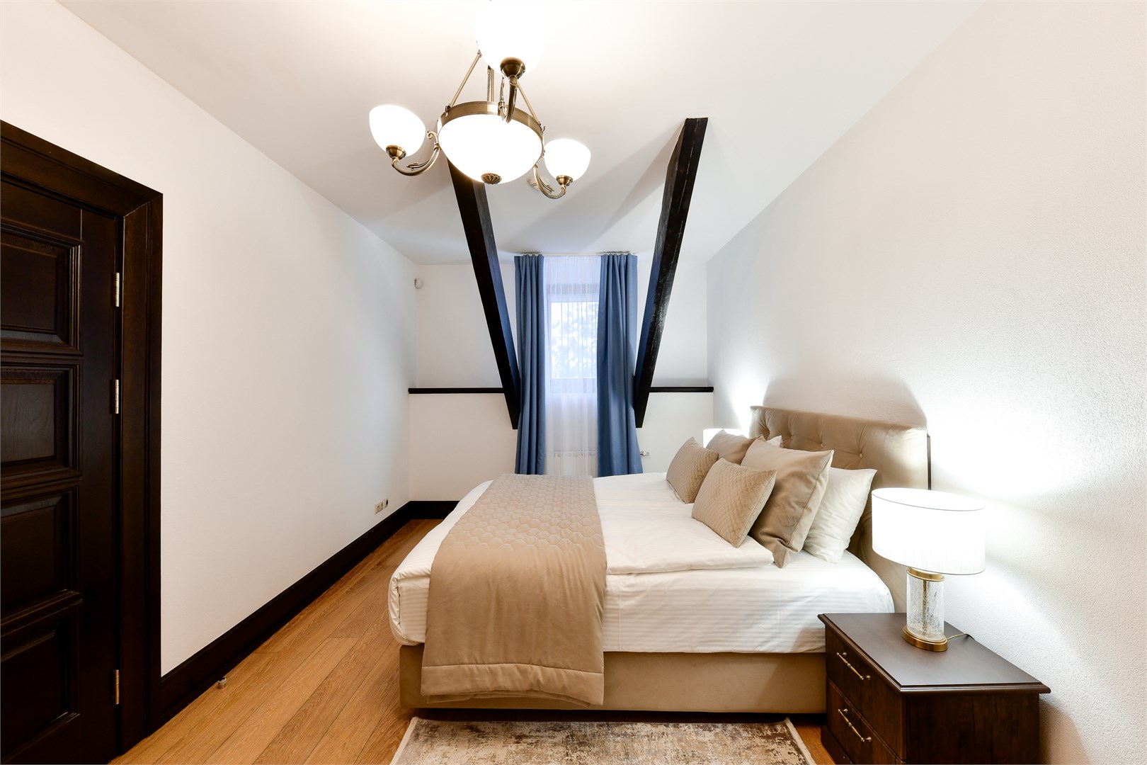 Коттедж для 10 гостей, трехэтажный с третьим светом в Moscow country club