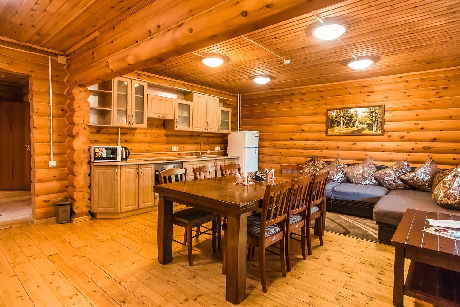 Коттедж №3/1 Двухэтажный коттедж с отдельным входом в Горное озеро