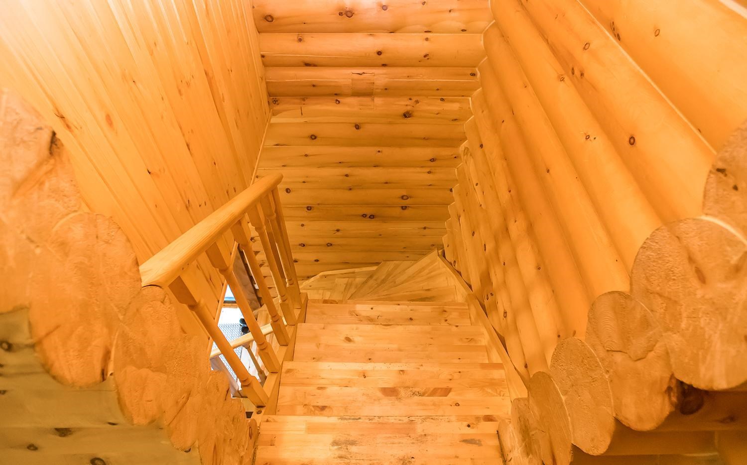 Коттедж №3/2 Двухэтажный коттедж с отдельным входом в Горное озеро