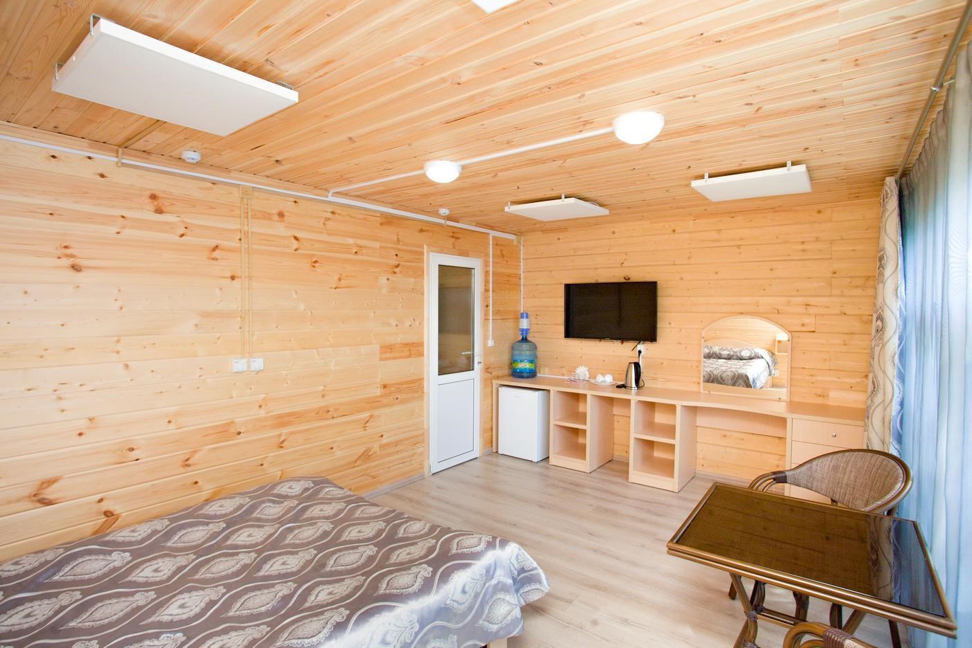 Домики на ул. Телецкая: 8, 9, 10, 11, 12, 13, 14, 15, 16, 17, 18 в Горное озеро