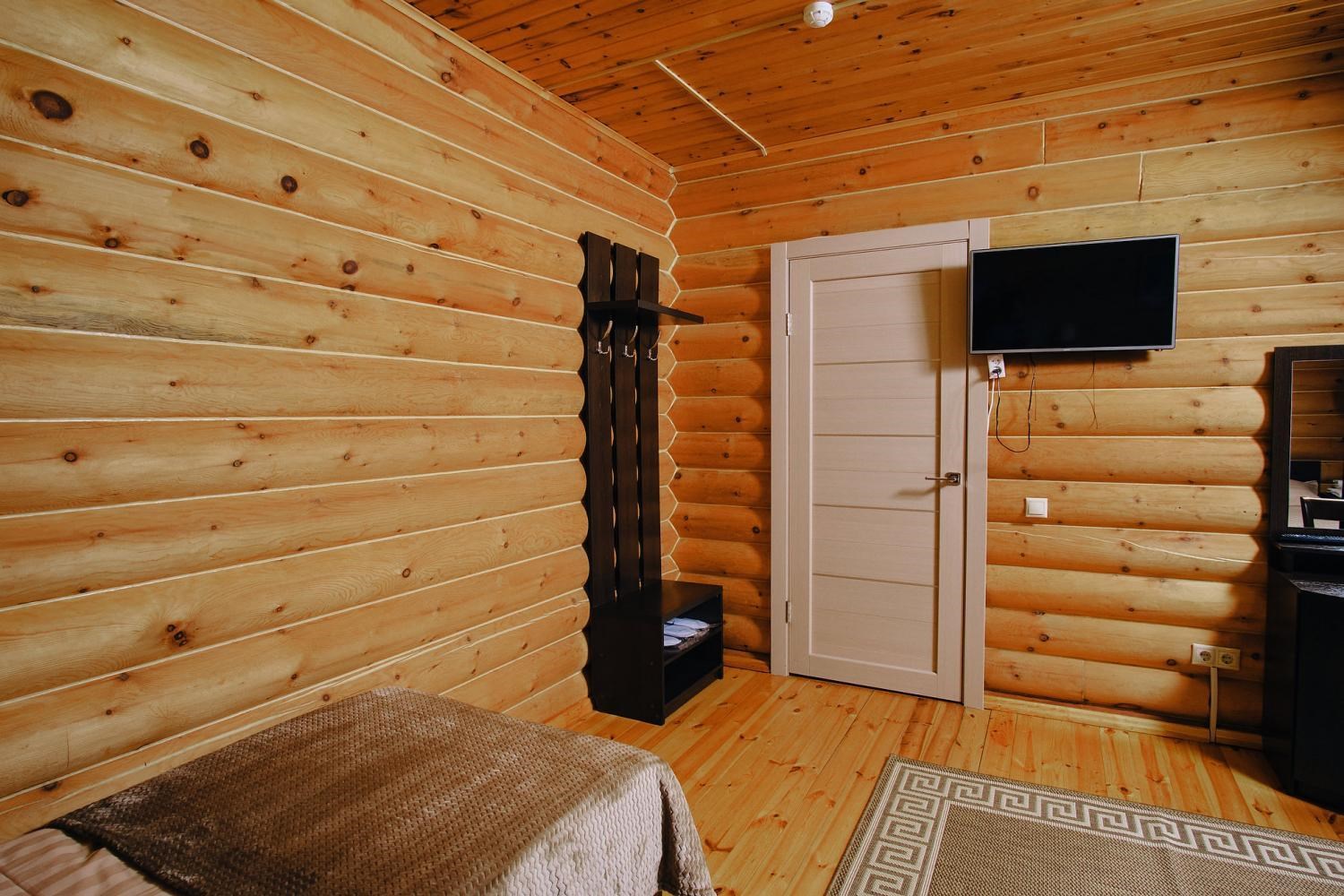 Коттедж №2/1 Двухэтажный коттедж с отдельным входом в Горное озеро