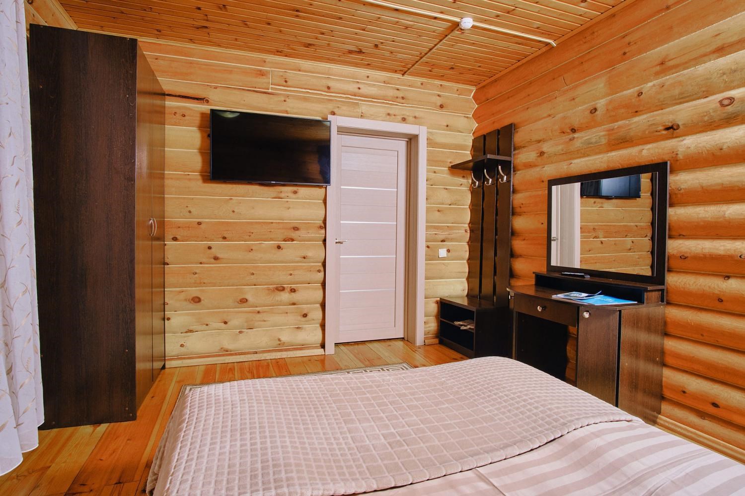 Коттедж №2/1 Двухэтажный коттедж с отдельным входом в Горное озеро