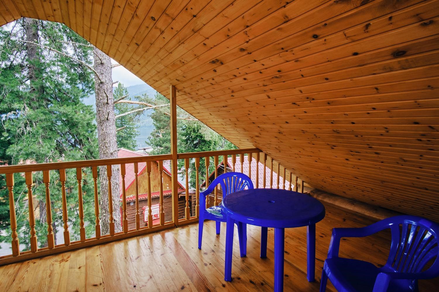 Коттедж №2/2 Двухэтажный коттедж с отдельным входом в Горное озеро