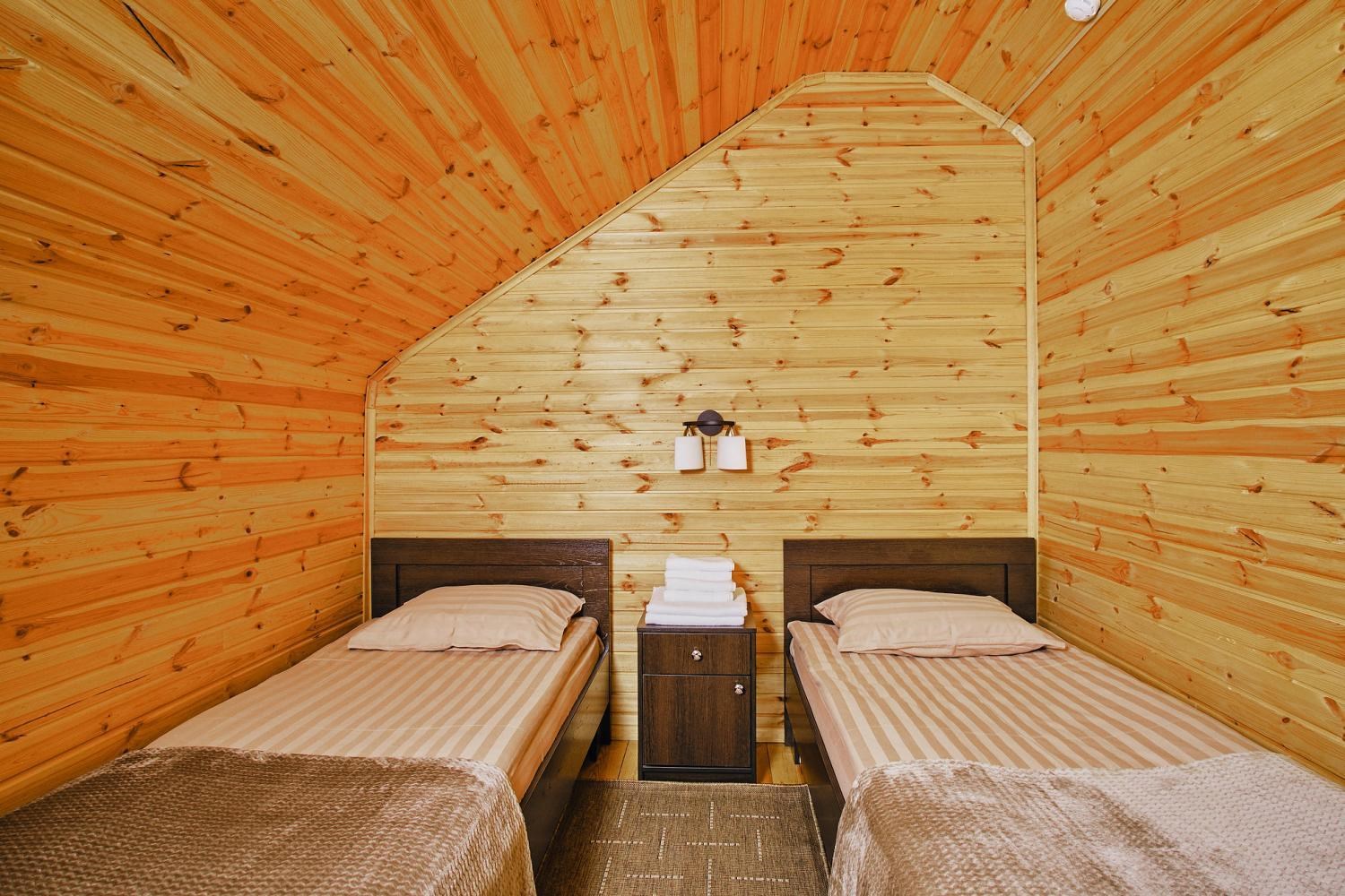 Коттедж №2/2 Двухэтажный коттедж с отдельным входом в Горное озеро