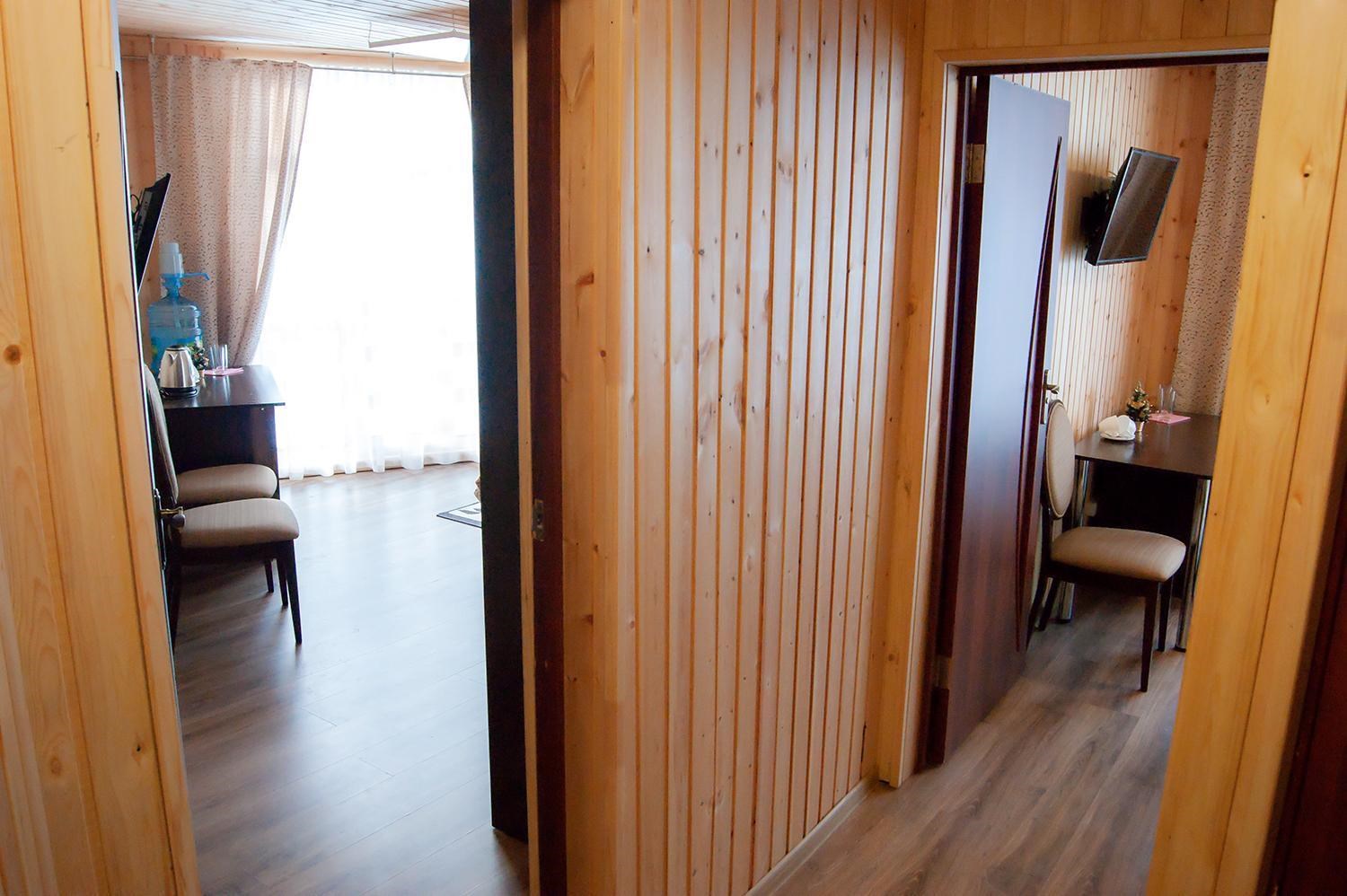 Корпус №2 QDTPL Четырехместный номер с тремя кроватями в Горное озеро