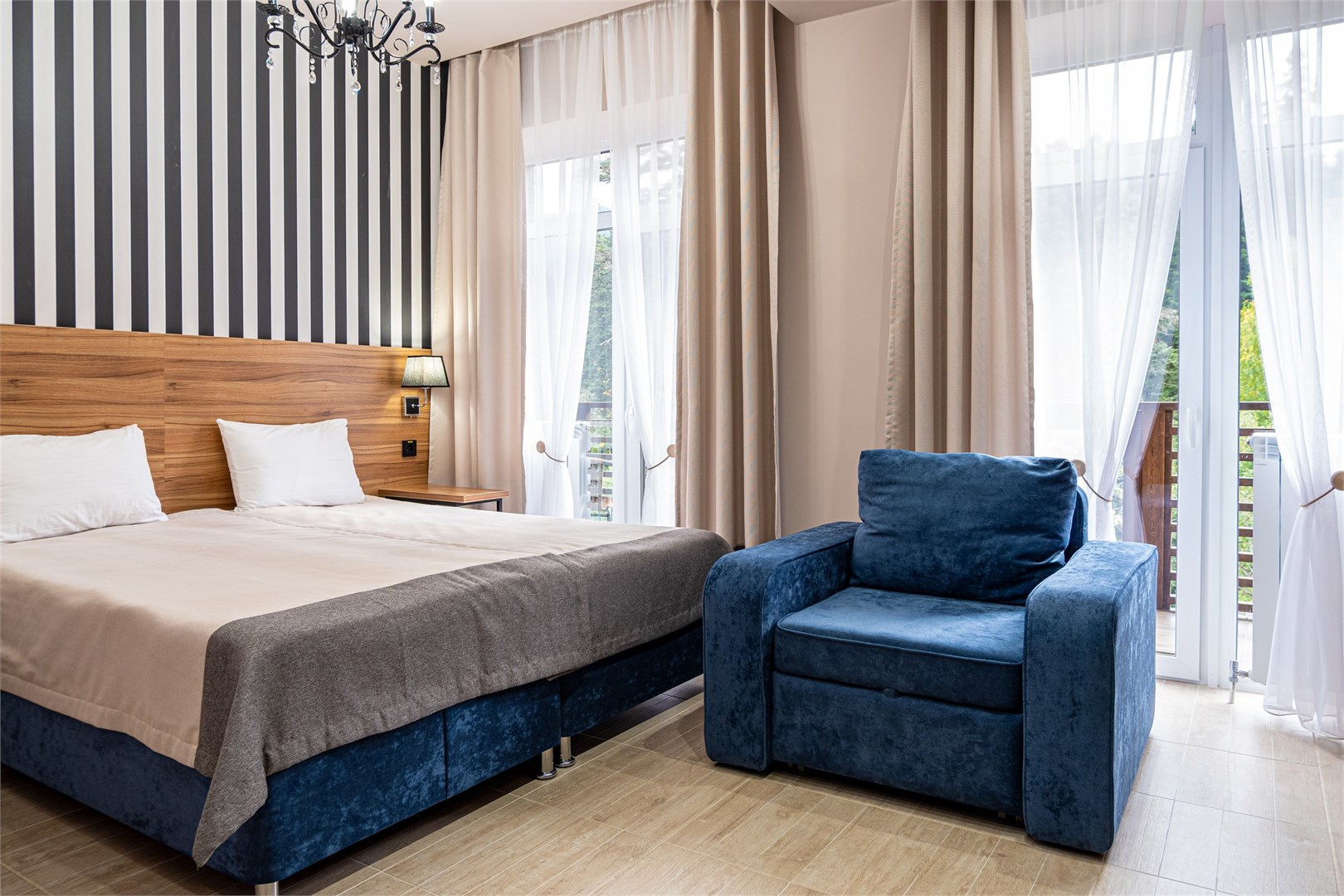 Полулюкс (3 места) в Китеж