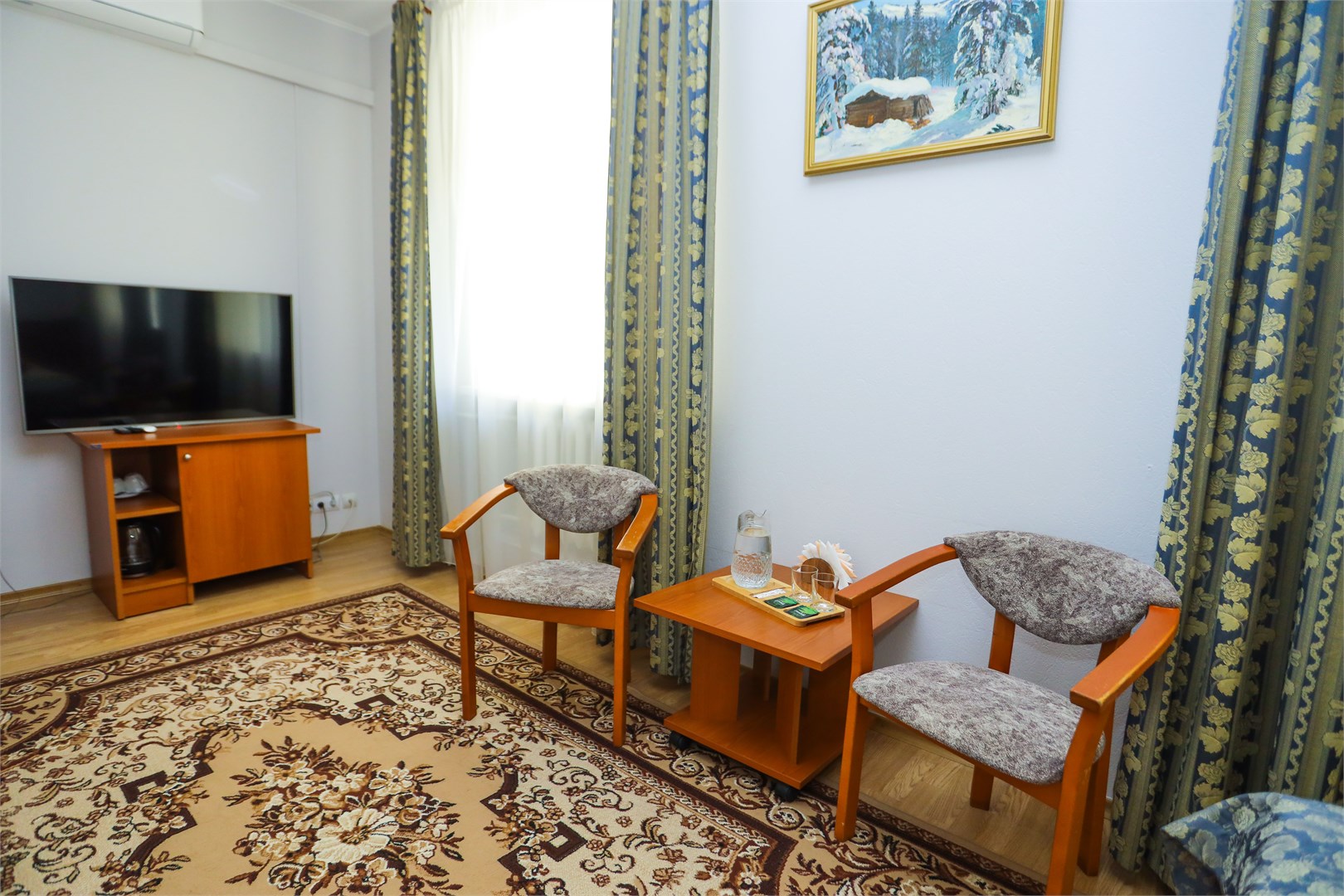 Стандарт 103,201,301,303,305 в Старые друзья