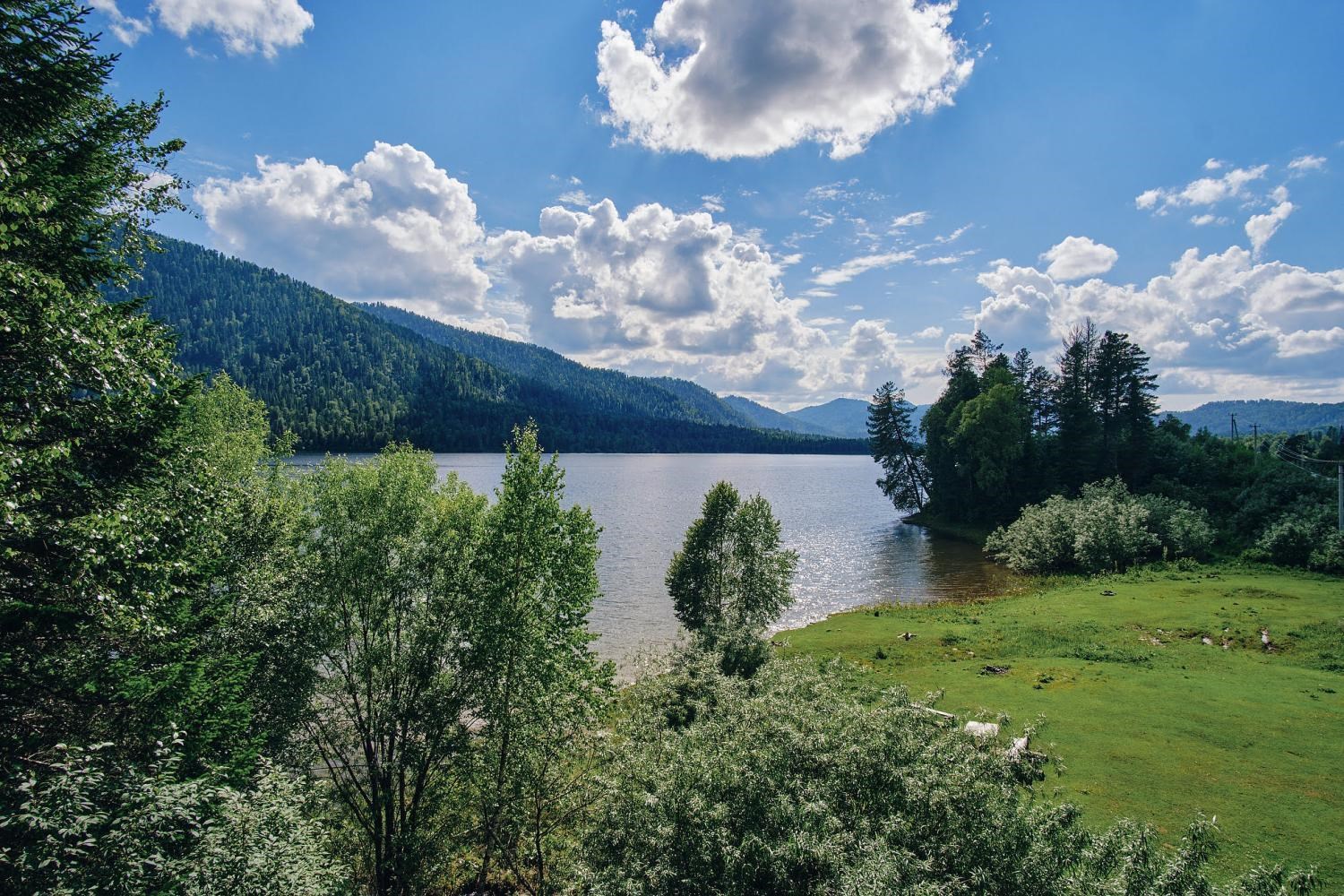 Корпус №3 на ул. Кедровая №1 в Горное озеро