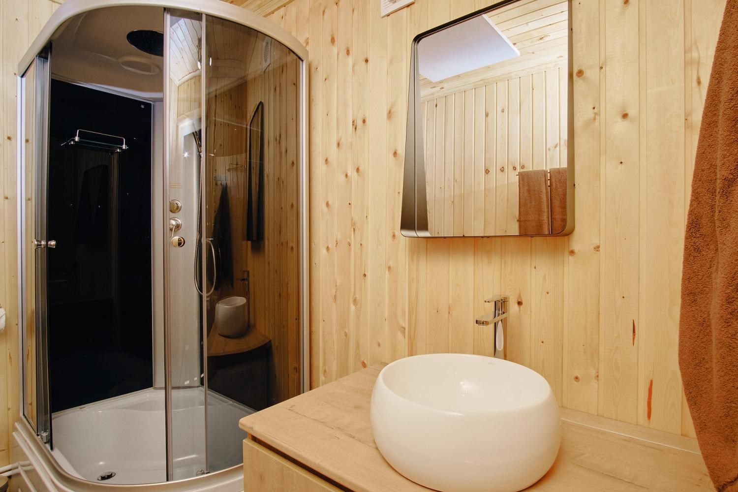 Корпус №3 на ул. Кедровая №9,10 в Горное озеро