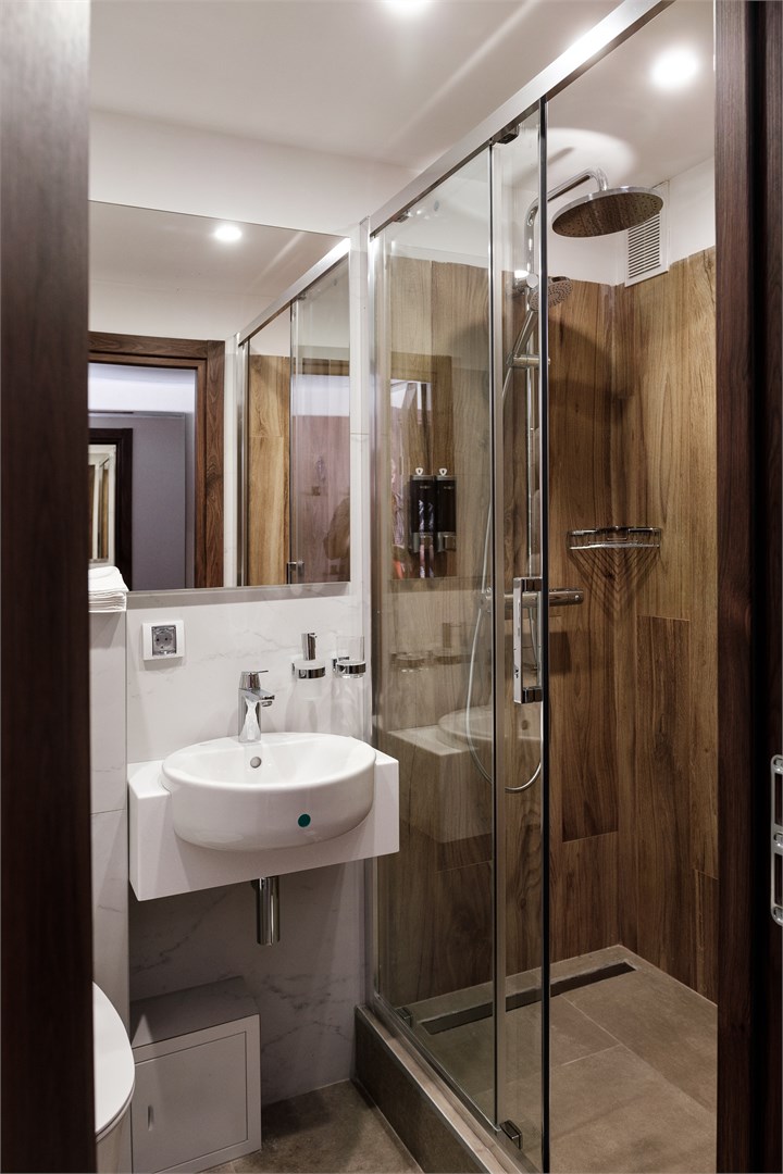 Двухместный Комфорт с большой кроватью в Глазов