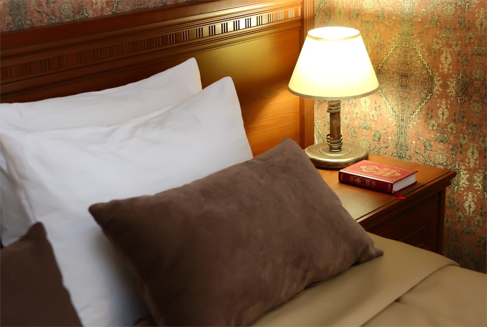 1 категория (стандарт с видом на монастырь и диваном) в Николин парк