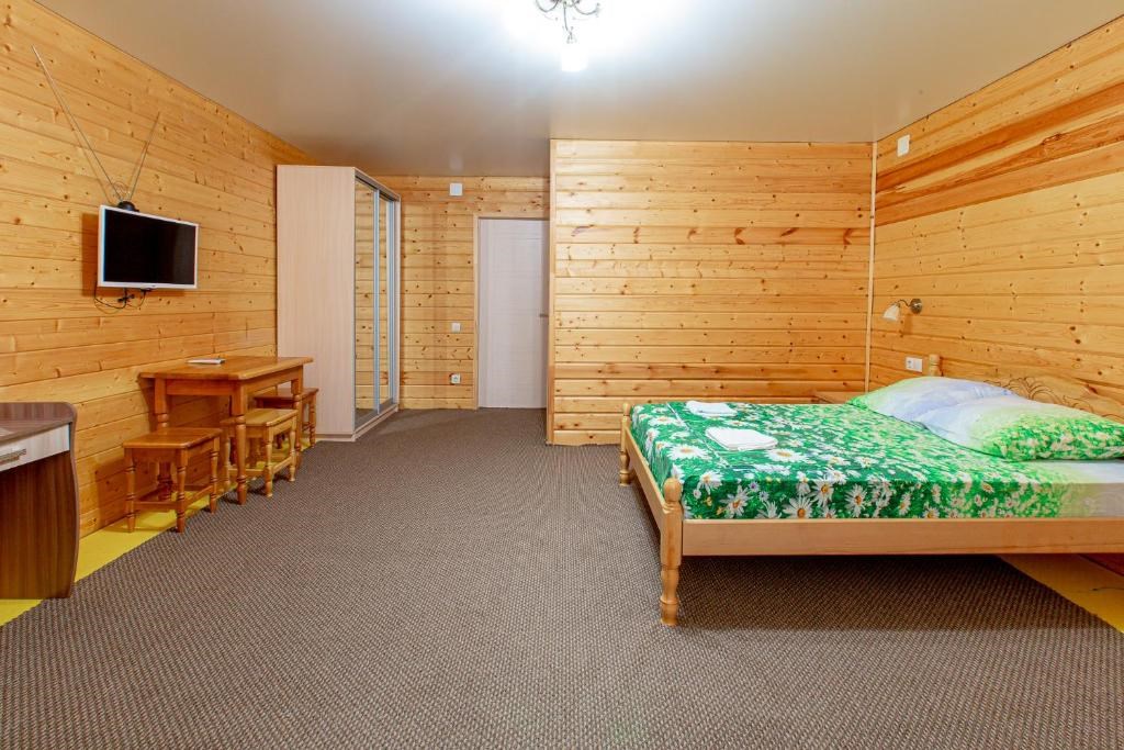 Улучшенный четырёхместный номер в Колибри Beach