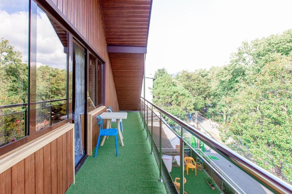 Семейный номер с балконом в Колибри Beach