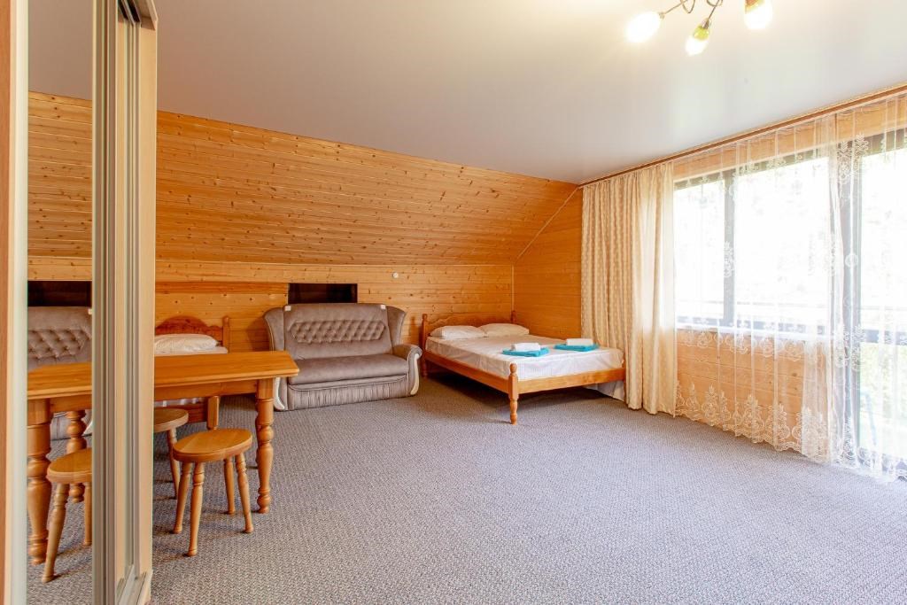 Семейный номер с балконом в Колибри Beach