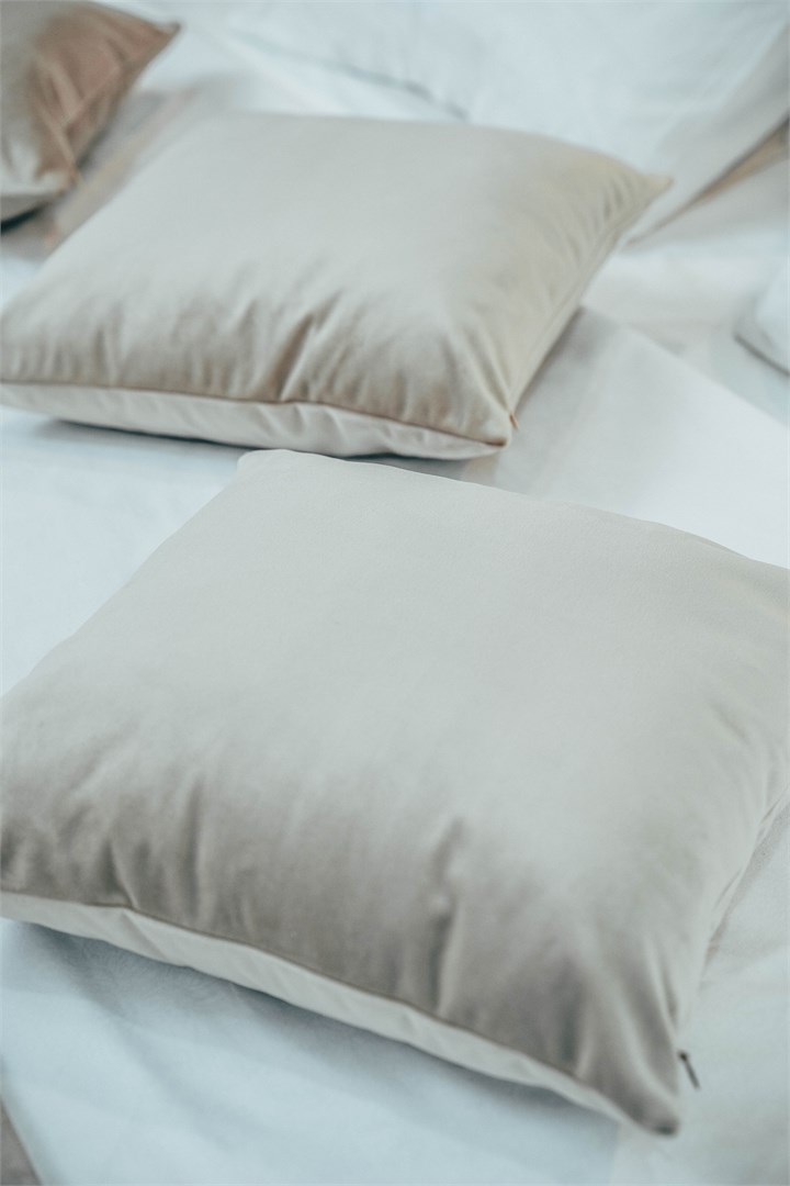 Номер категории ВИП в Алаас