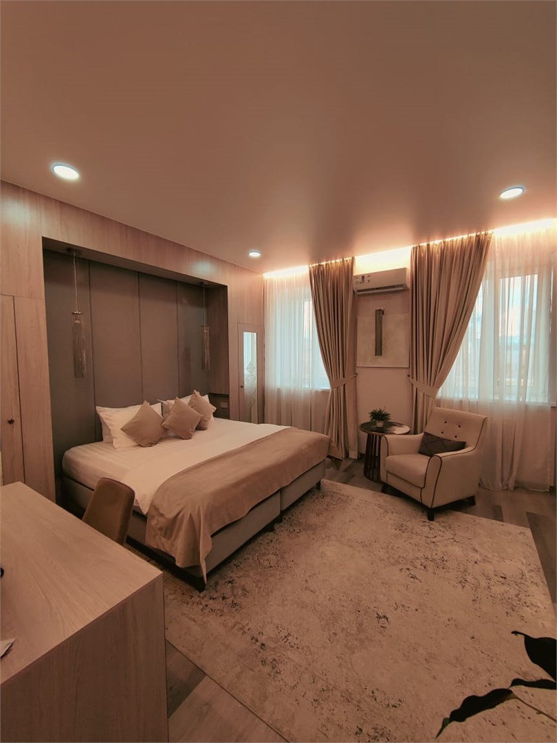 Номер категории ВИП в Алаас