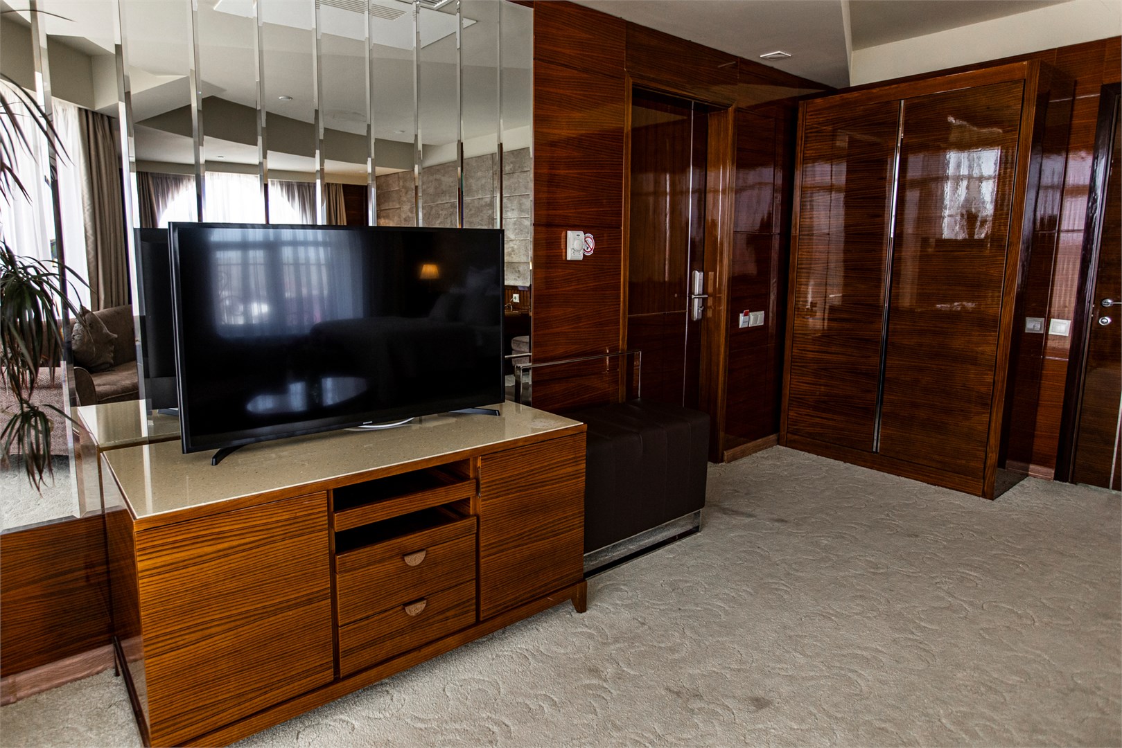 Люкс Holliday в Royal hotel Riz