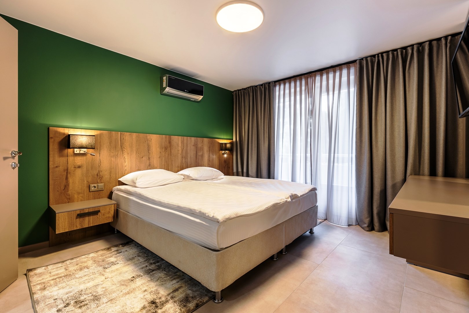 Фотография Апартаменты 2-местные 2 спальнями с балконом