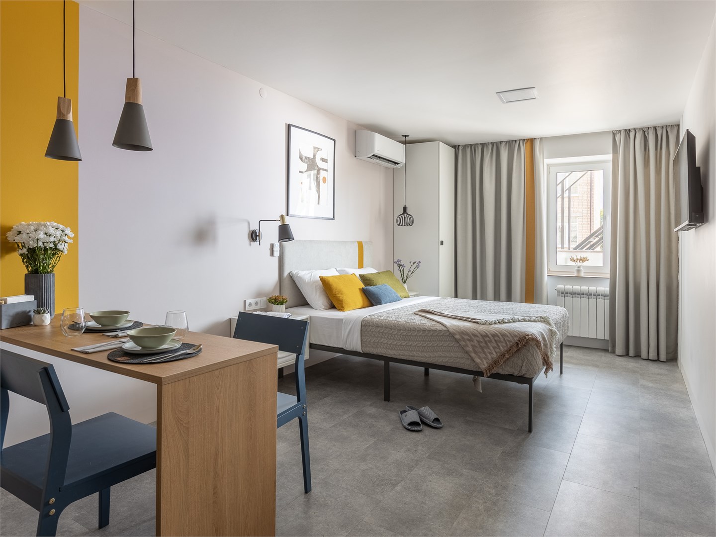 Студия с одной большой кроватью в Apartments&Hotel Trend