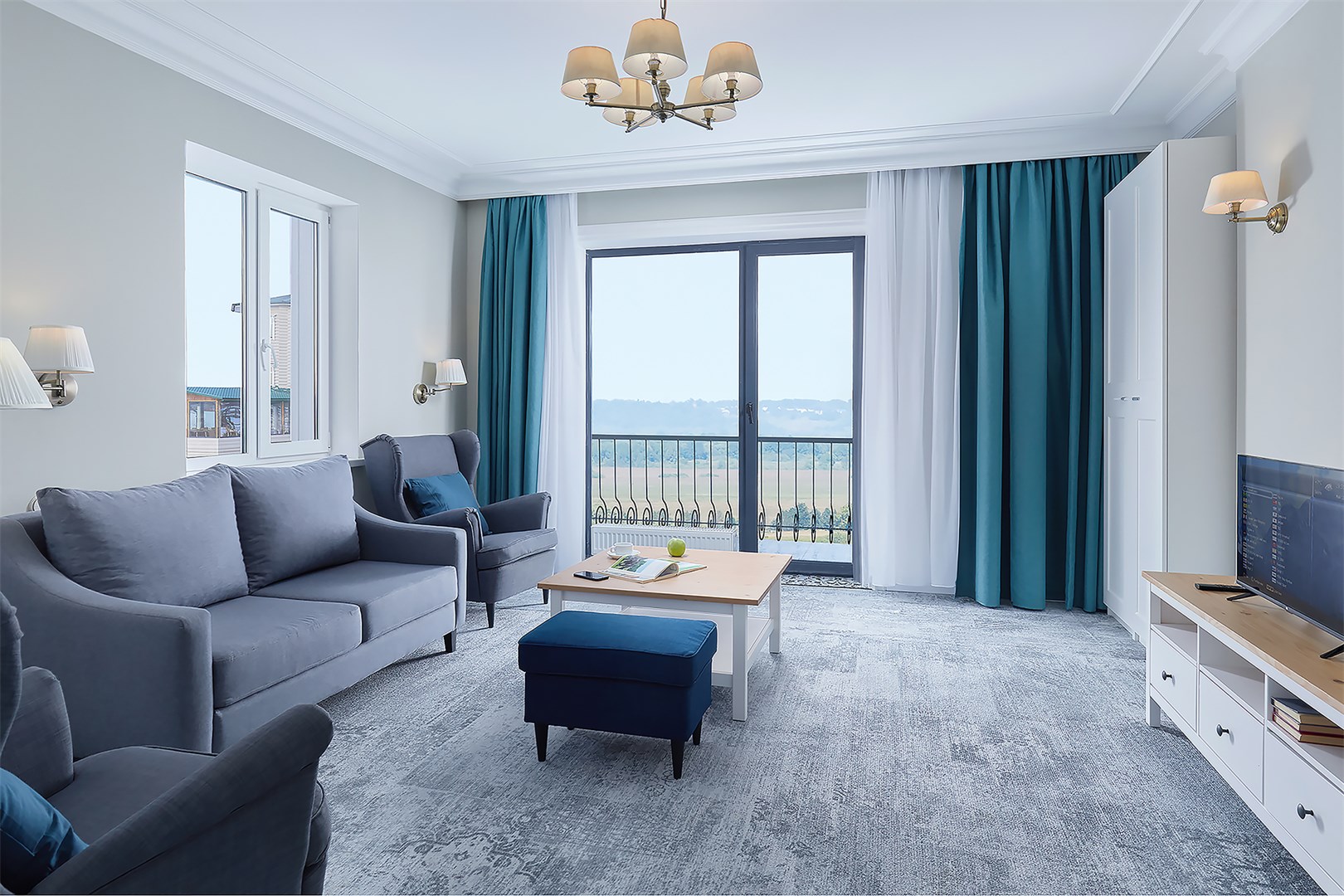 Двухкомнатный люкс в Na Ferme