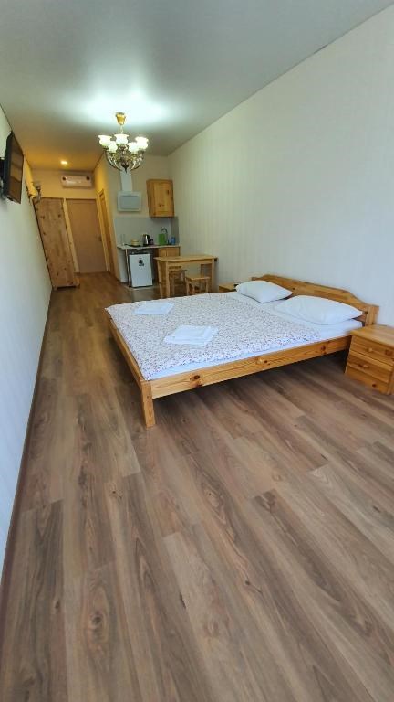 Большой Стандарт 2х местный с мини кухней в Империя