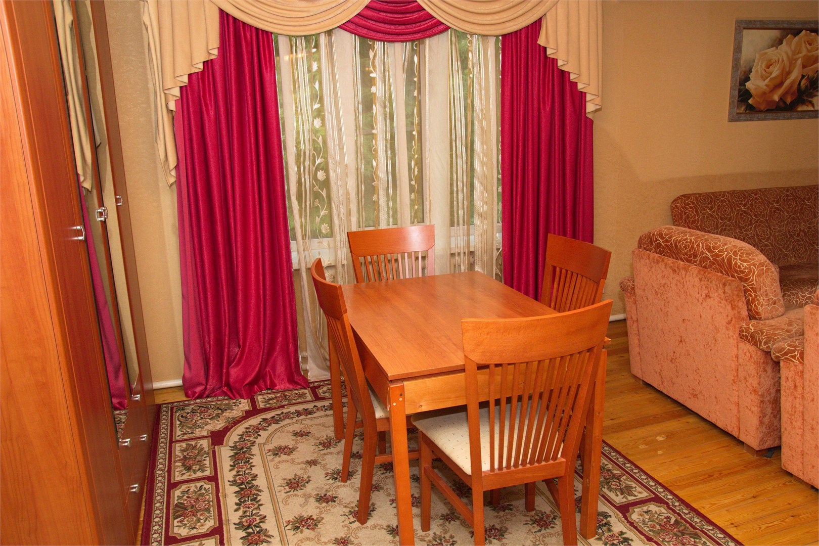 Пятиместный коттедж в Exclusive palace