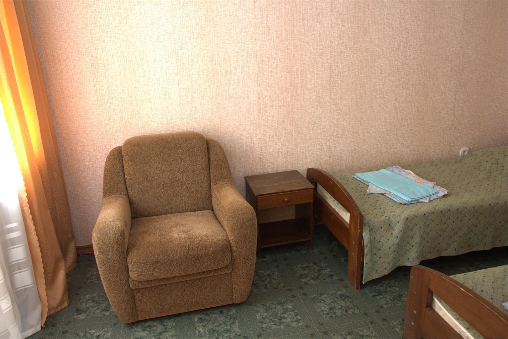 Четырехместный двухкомнатный «эконом» (корпус №1) в Exclusive palace