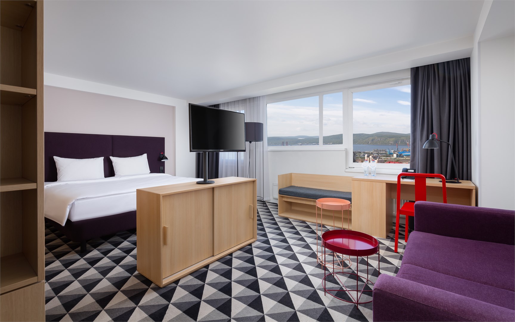 SMART Полулюкс в AZIMUT Сити Отель Мурманск