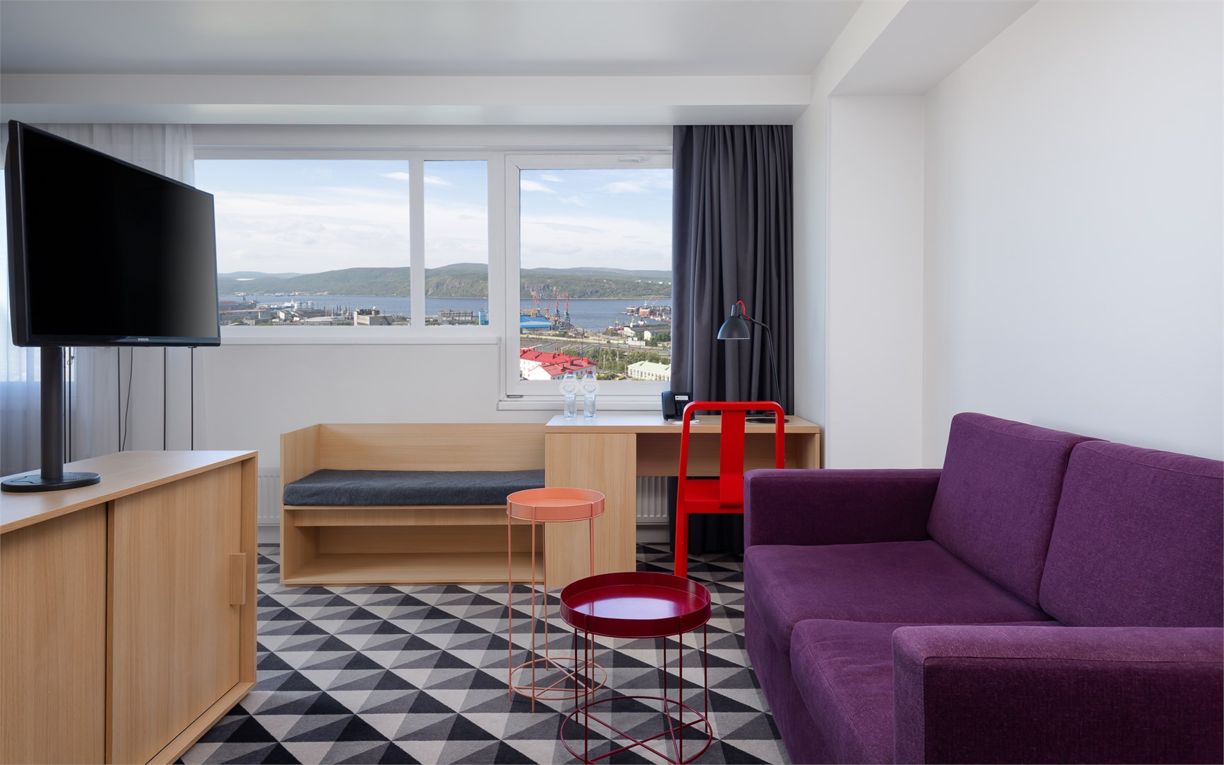 SMART Полулюкс в AZIMUT Сити Отель Мурманск